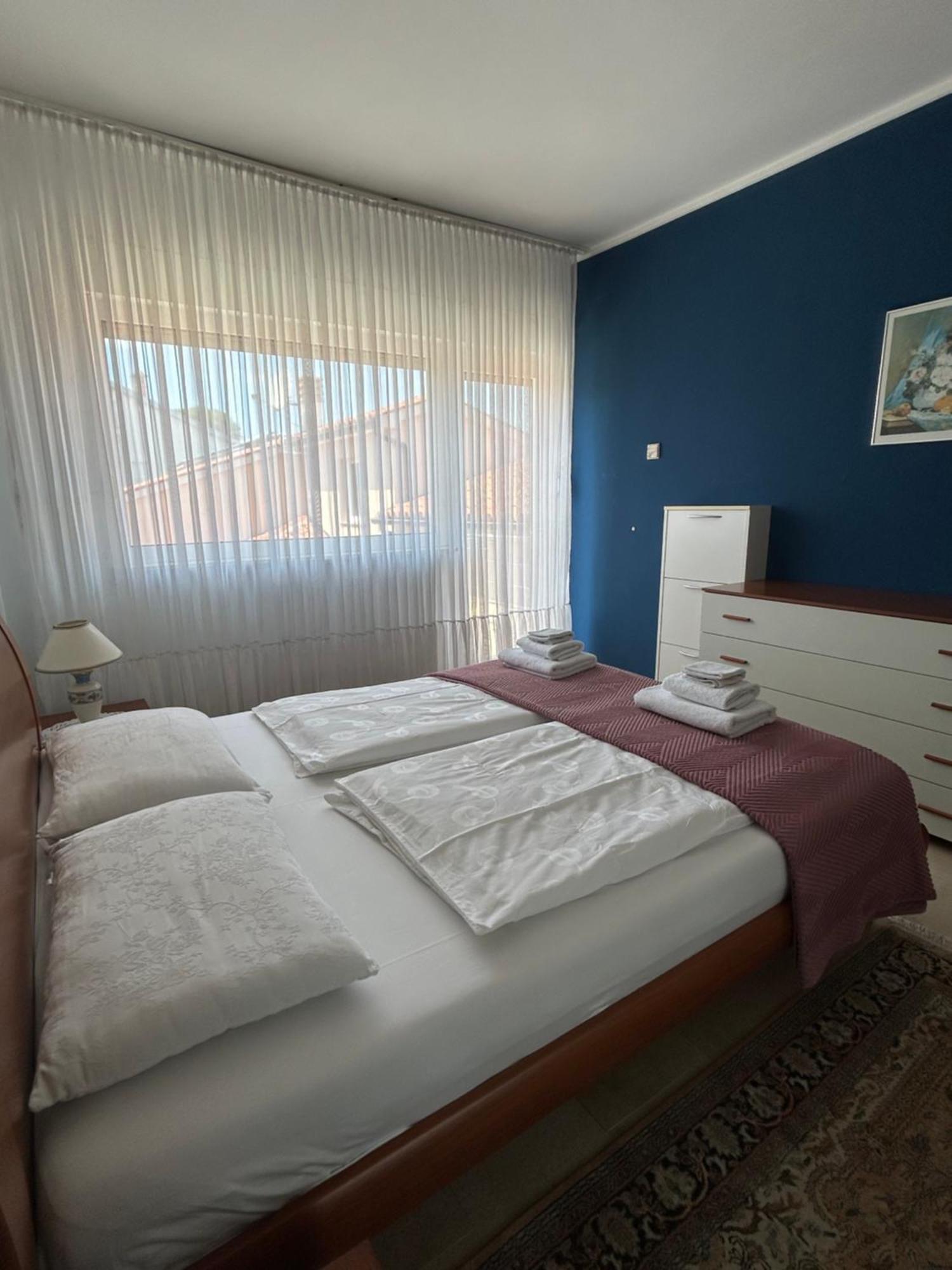 Villa Kamelija Fažana Esterno foto